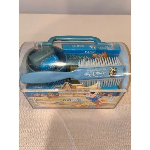 Vintage 1980s Disney Snow White Kid Care Travel Case Brush Comb Set - Picture 2 of 6